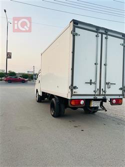 Hyundai H-100